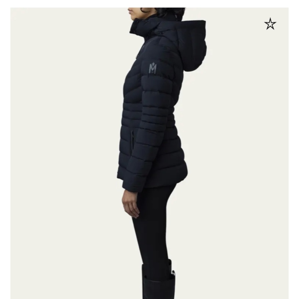 Mackage Patsy Agile 360 Light Down Puffer Coat $9… - image 4